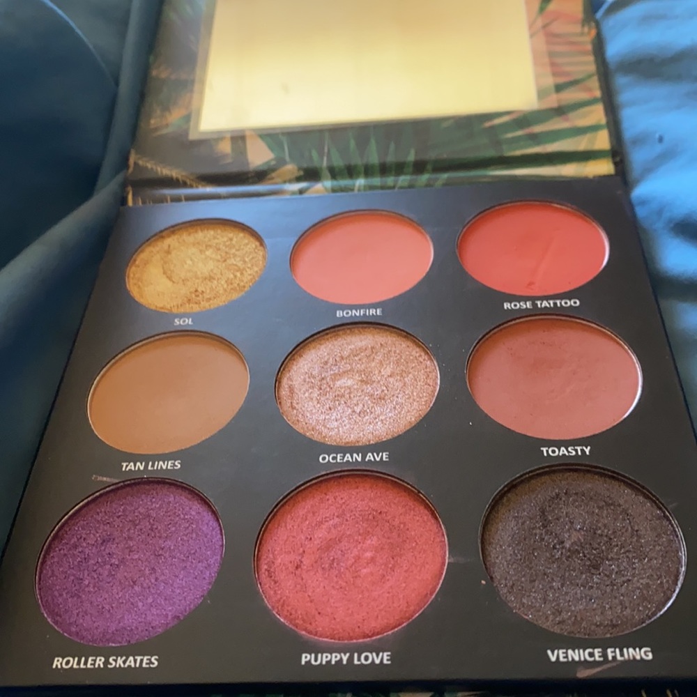 Estate Cosmetics x Bailey Sarian “Venice Fling”